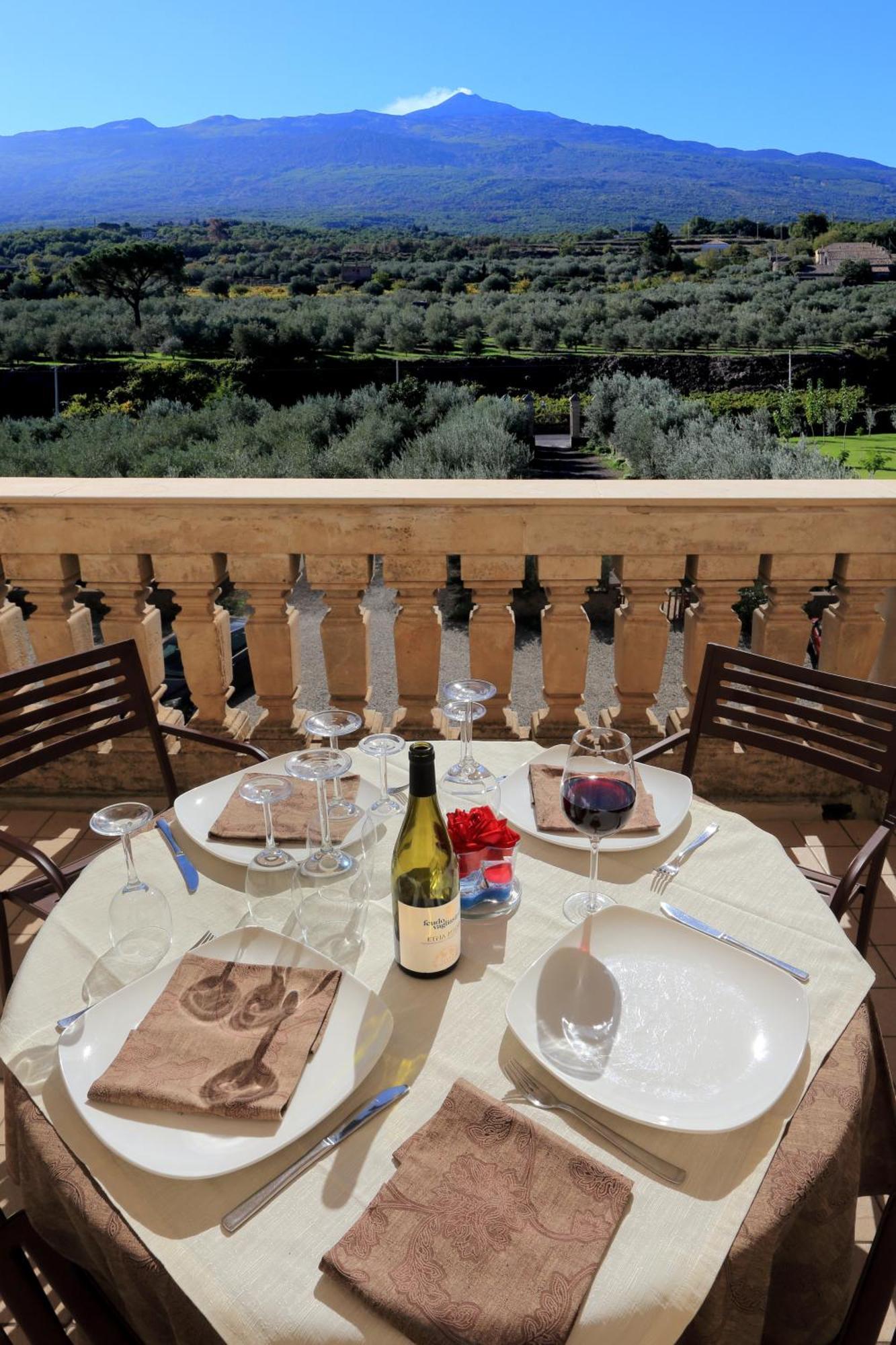 Séjour à la campagne Feudo Vagliasindi -wine Experience-